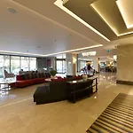 - Centre By Ihg
