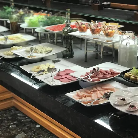 - Centre By Ihg Ξενοδοχείο