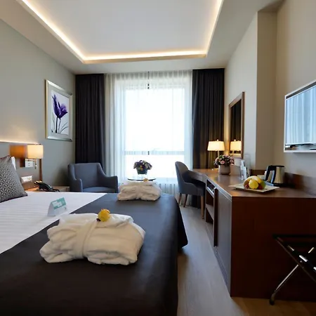 - Centre By Ihg Bursa