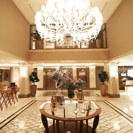 - Centre By Ihg Hotel