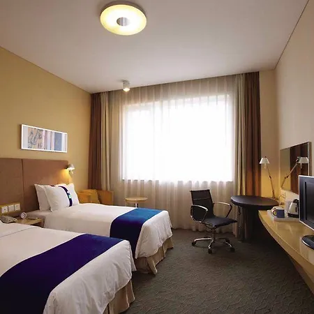 Hotel - Centre By Ihg