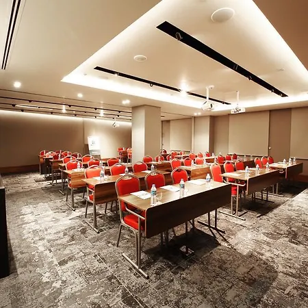 - Centre By Ihg Hotel Bursa