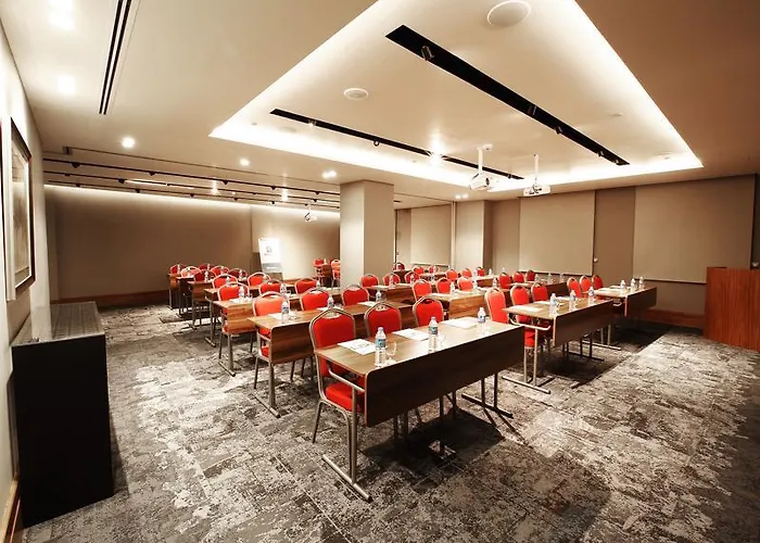 - Centre By Ihg Hotel Bursa